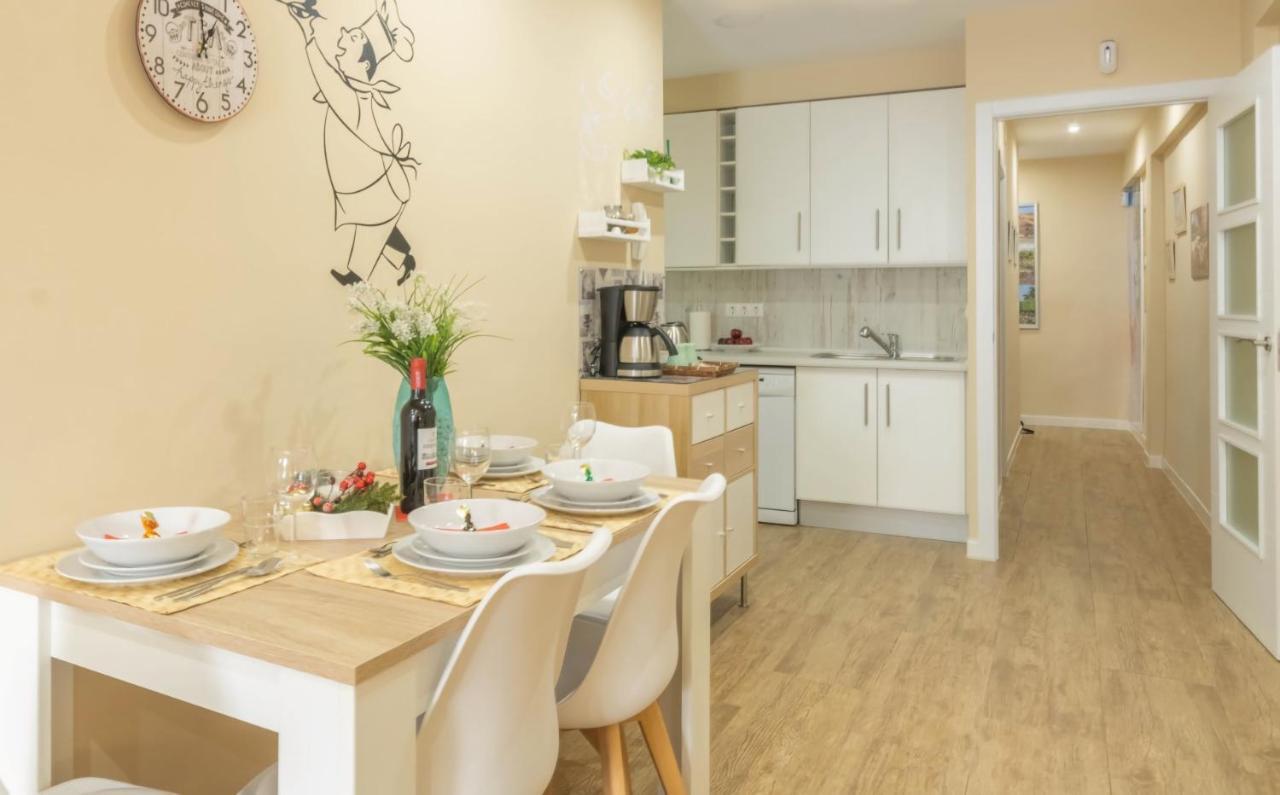 Apartamento JUANI Centro Parking y Wifi gratis Córdoba Exterior foto